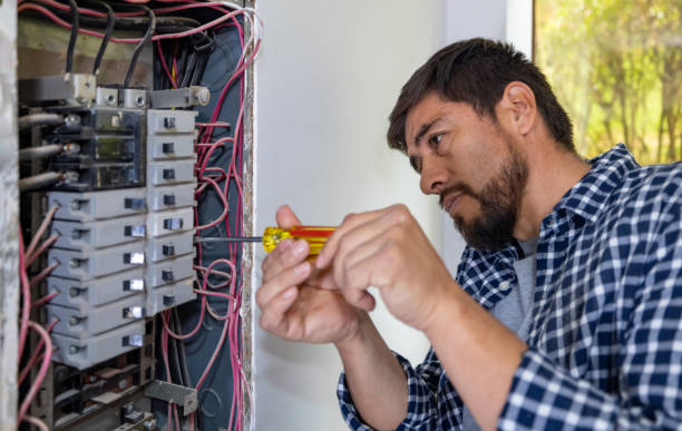 Best Emergency Electrical Repair  in Neosho, MO